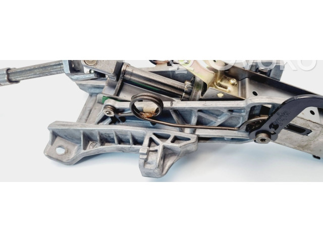 Рулевая рейка 4N613C529DA, 04063001419 Mazda 3 I 2003 - 2006 года