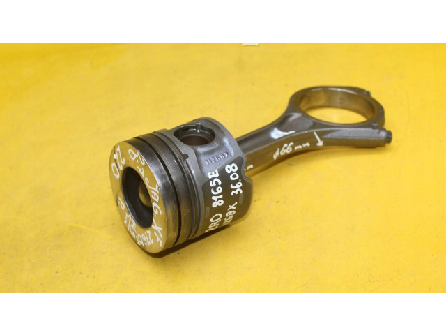  Поршень с шатуном    Jaguar XF X250  