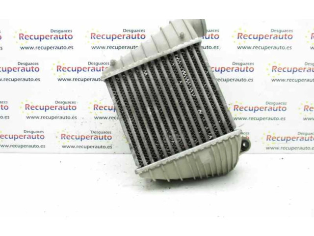 Интеркулер 1J0145805D Audi A3 S3 8L