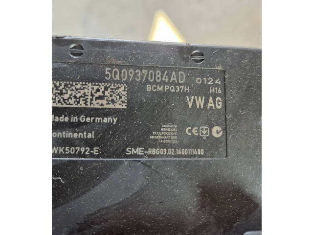 Блок управления 5Q0937084AD, BCMPQ37H Skoda Octavia Mk3 (5E)
