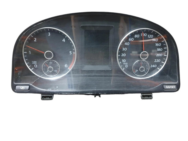 Панель приборов 1T0920871D   Volkswagen Touran II       