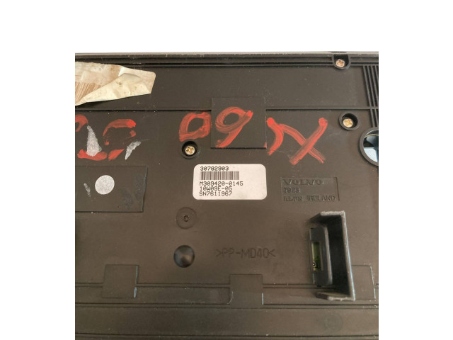 Блок управления климат-контролем 30782903, 10W09E05   Volvo V70