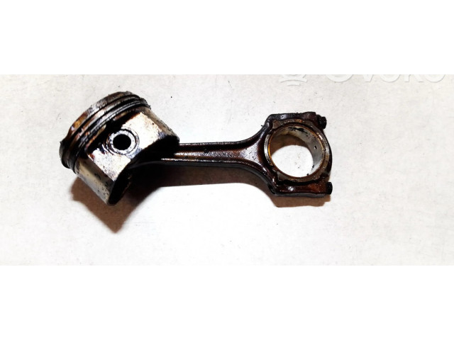 Píst Fiat Stilo pro benzínový motor 1.2