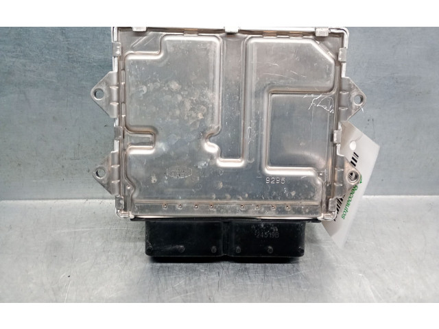 Блок управления двигателя 521498300   Fiat 500L