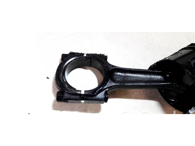 Píst 262 Hyundai Lantra II pro naftový motor 1.9