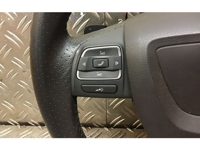 Volant Seat Altea XL 2009 1P0959537G  