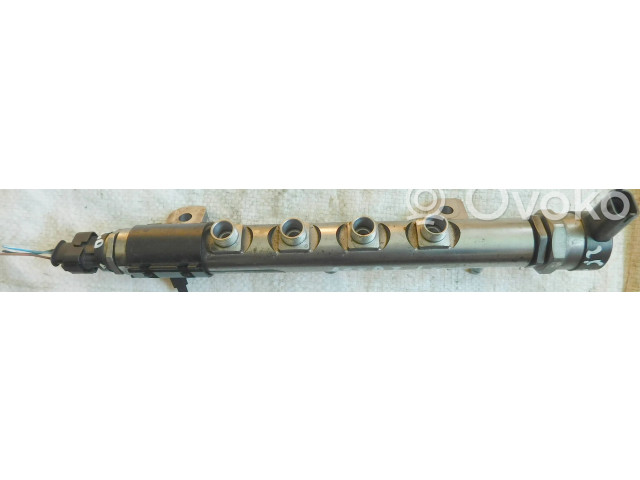 Vstřikovací lišta 55564168, 0445214189 Opel Zafira C A20DTR