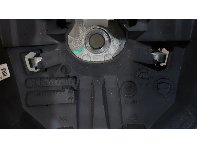 Руль Dacia Duster   -  года       