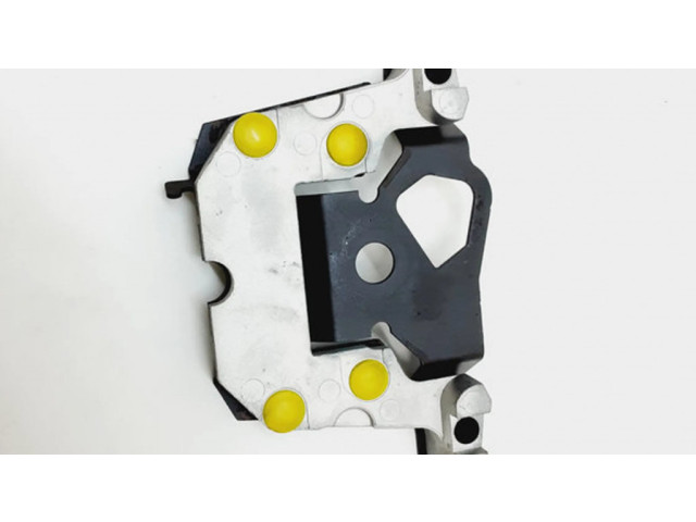 Другая деталь салона