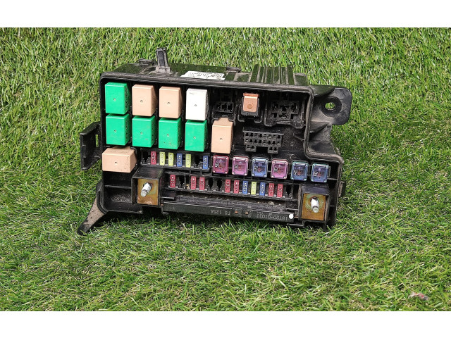 Pojistková skříňka 914182K160 KIA Soul 2012