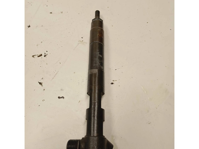 Vstřikovač A6510704987, 28342997 Mercedes-Benz C W204 pro naftový motor 2.1 A651