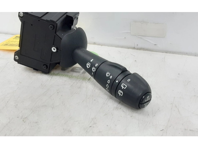 Переключатель дворников 8201168013, 8201168013 Renault Captur