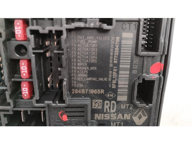 Pojistková skříňka 284B71965R, 2022 Dacia Sandero 2022