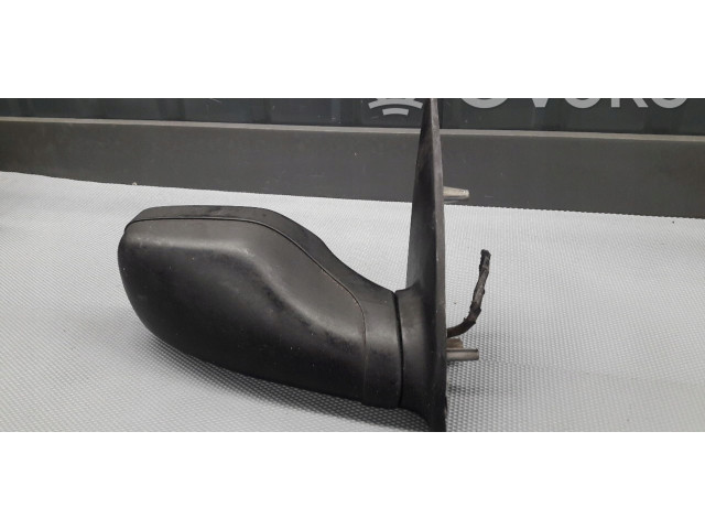 Zpětné zrcátko Peugeot 106 1996