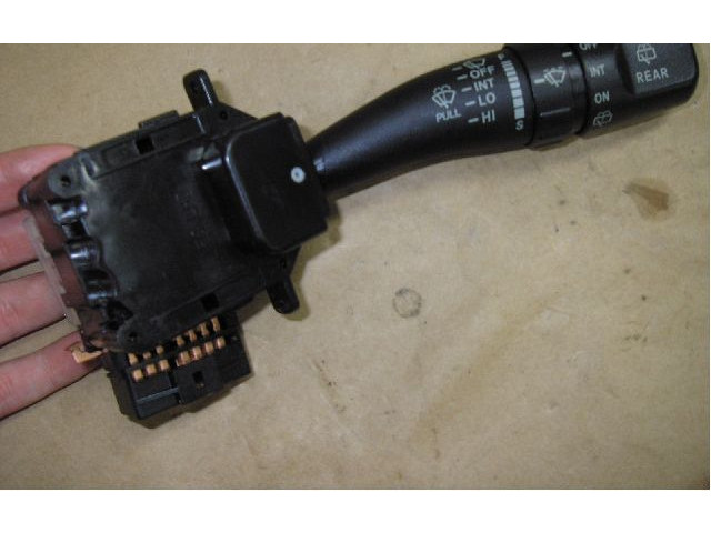 Ручка стеклоочистителей    KIA Sorento