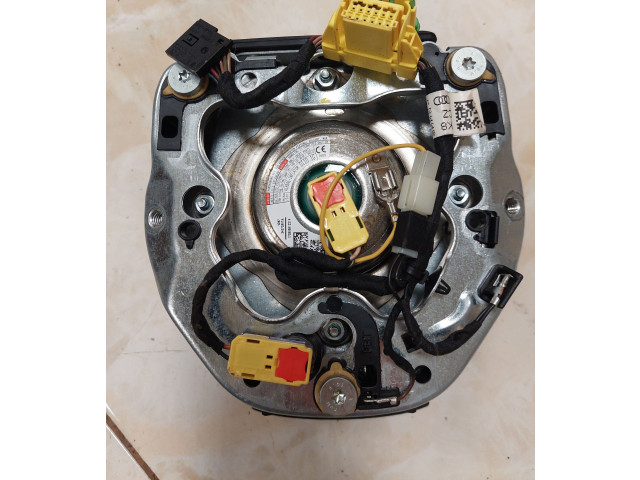 Подушка безопасности водителя 8R0880201C   Audi Q5 SQ5