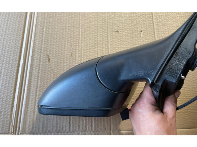 Зеркало электрическое Skoda Scala - года