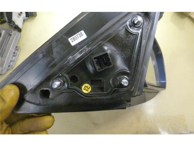 Зеркало электрическое Hyundai Sonata 2006 - 2015 года