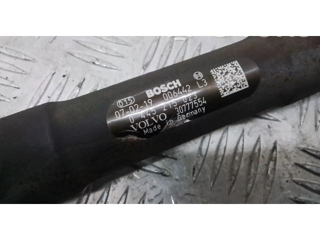 Топливная рампа 0445215023 Volvo V70