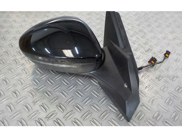 Зеркало электрическое Peugeot 2008 II 2019 - года