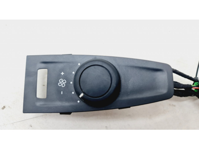 Блок управления климат-контролем 96754037ZD   Citroen C4 Grand Picasso