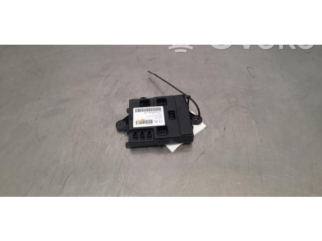 Блок управления крышки багажника 9819008380 Peugeot 3008 II