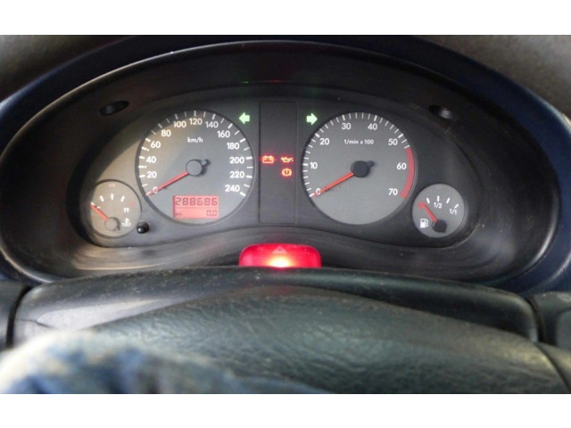 Přístrojová deska Seat Alhambra (Mk1) 1996 7M0919861H, IMPRK890381