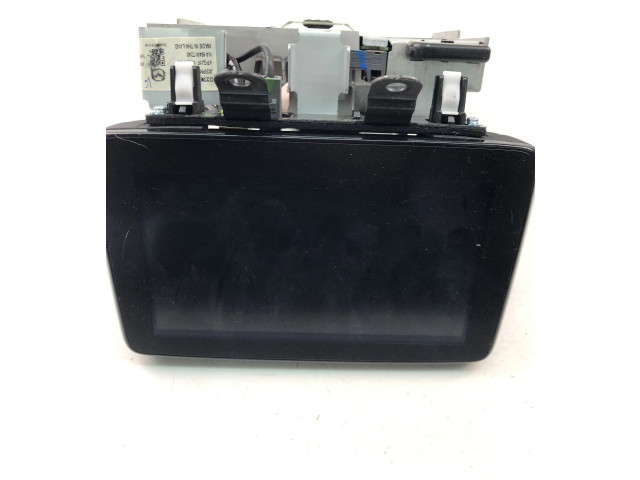 Дисплей    BADE669C0B   Mazda 3 II