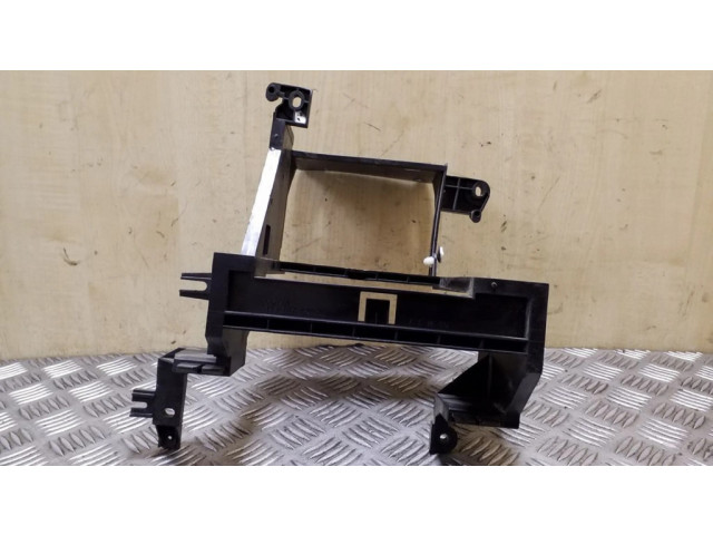 Другая деталь салона