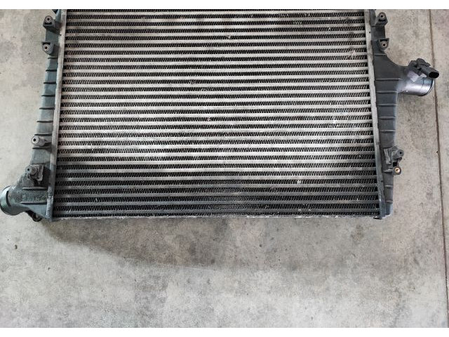 Интеркулер  4B0145805A   Audi A6 S6 C5 4B 