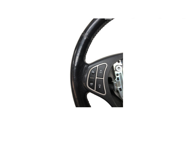 Руль KIA Ceed  2006-2012 года 561101H170EQ      