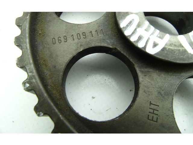 Шкив распределительного вала / ванус 069109111   Volkswagen  Golf III  1992 - 1997 года
