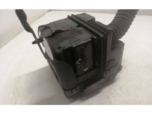 Блок предохранителей  5243290   Saab 9-5    