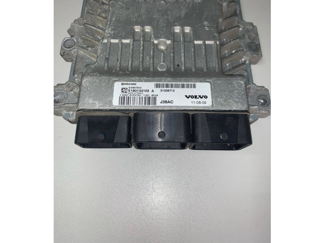 Блок управления двигателя 31336712, 81074723   Volvo V70