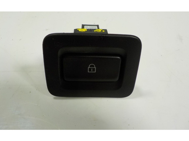 Блок управления BEMD66660A   Mazda 3