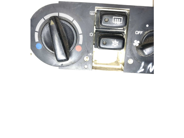 Блок управления климат-контролем MR216138, 97820 Mitsubishi Galant