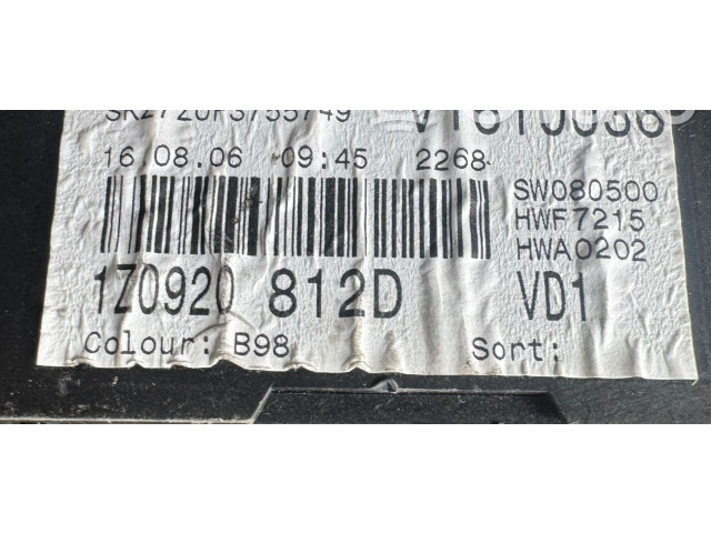 Панель приборов 1Z0920812D, SW080500   Skoda Octavia Mk2 (1Z)       