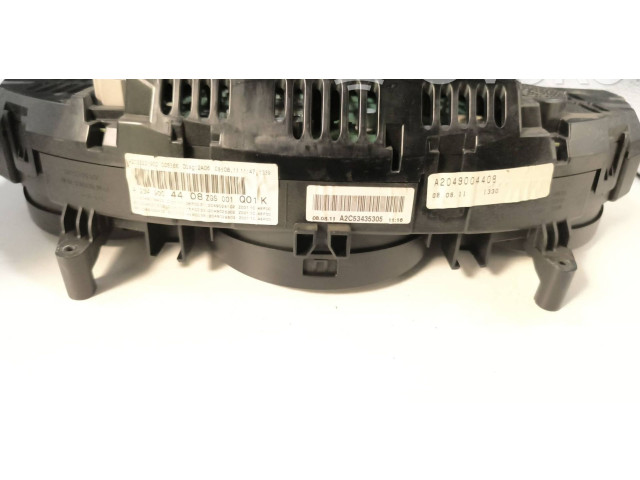 Přístrojová deska  Mercedes-Benz C W204 2011 A2049004408, 2049028102  