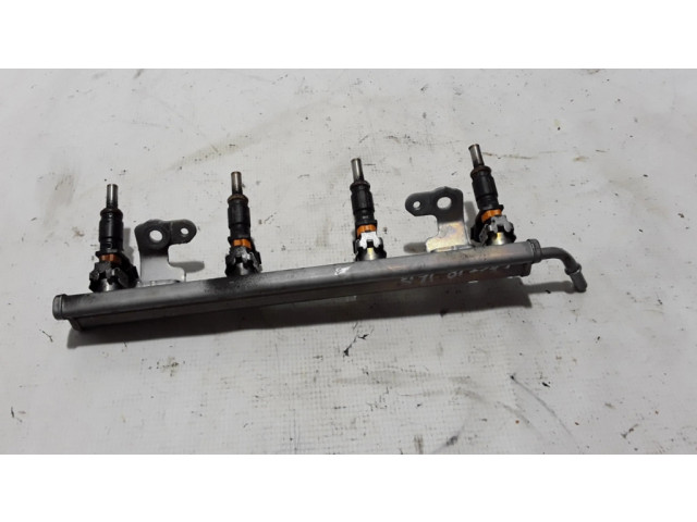 Vstřikovací lišta 175200117R Dacia Duster II pro benzínový motor 1.6 H4M 738