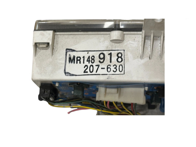 Панель приборов MR148918, 207630 Mitsubishi L400, Space Gear