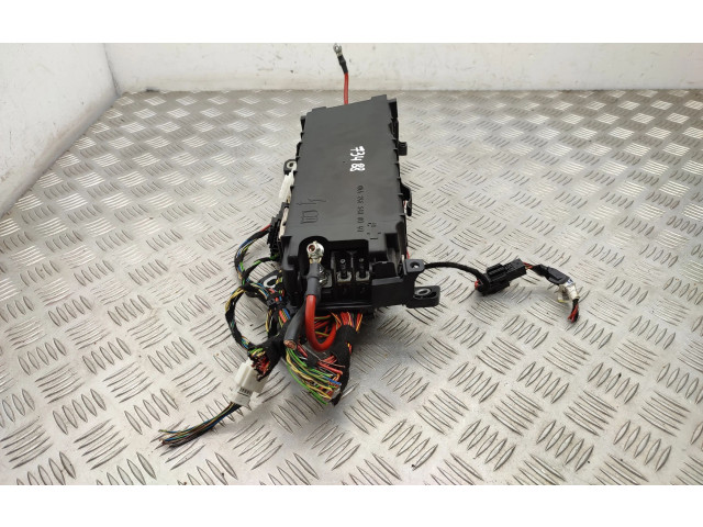 Блок предохранителей A2465400040   Mercedes-Benz A W176    