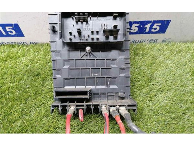 Блок предохранителей  1K0937125, 1K0937125   Skoda Octavia Mk2 (1Z)    