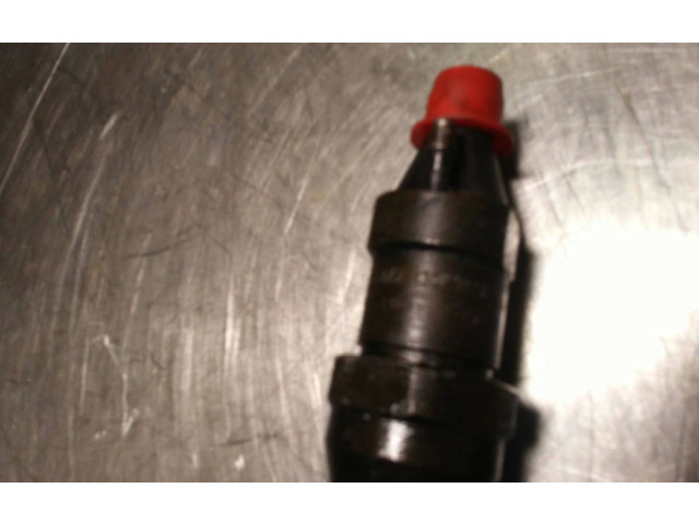 Форсунка 068130202F    Seat Inca (6k)  1Y 