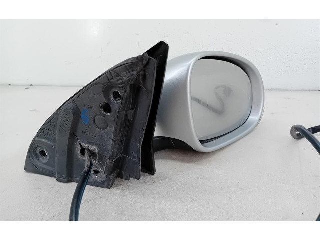 Зеркало электрическое        Volkswagen Jetta V  2005 - 2010 года   