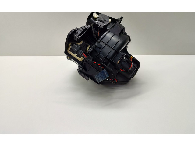 Pojistková skříňka Вентилятор печки 9248171, 64119248171 BMW 5 F10 F11 2012