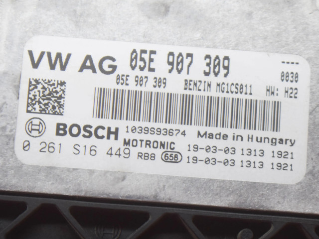 Блок управления двигателя 05E907309, 05E906018AF Audi Q3 F3
