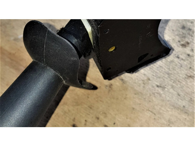 Ручка стеклоочистителей