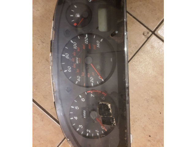 Přístrojová deska Nissan Almera 2000 EM4E, 080319