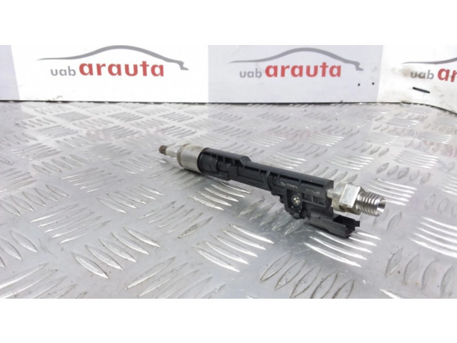 Vstřikovač 13647599876, 7599876 BMW M5 pro benzínový motor 4.4 S63b44b