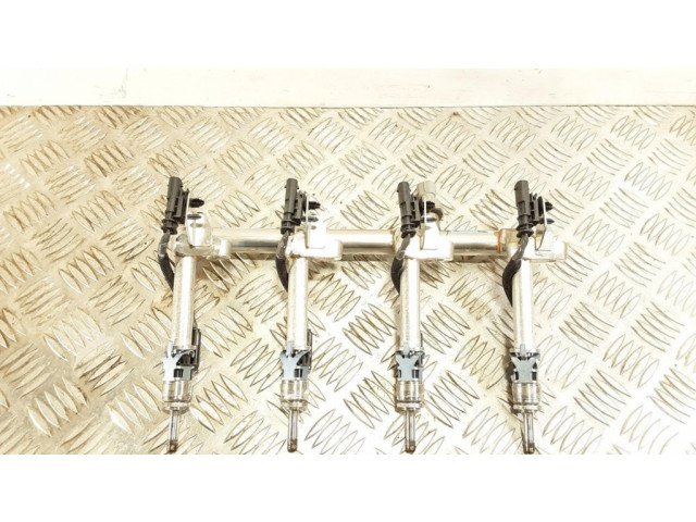 Топливная рампа 31478555, 32140007 Volvo S60 2.0